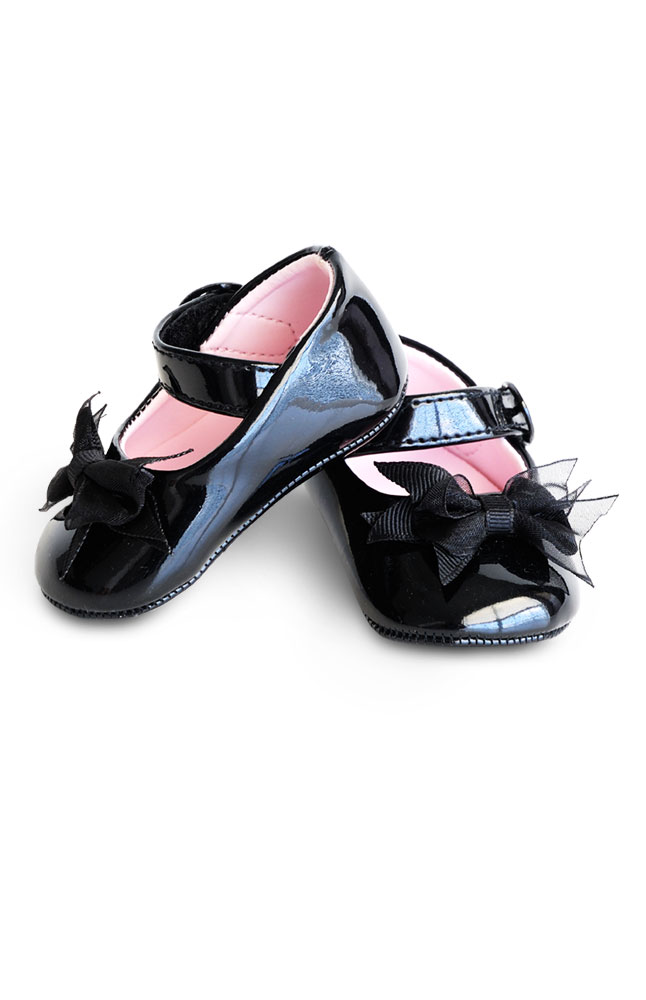 Image for Mayflower Patent Leather Mary Jane Shoes from AuroraESite